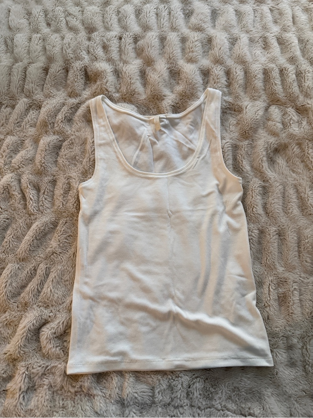 SKIMS White Ribbed Scoop Neck Tank Top Size M